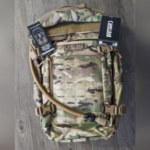 NWT CamelBak Sparta 100oz Mil Spec Crux